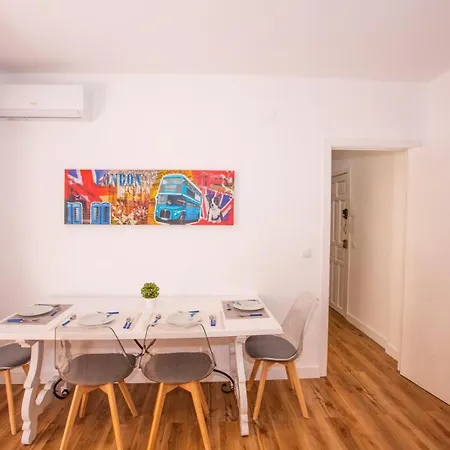 White Great Location Apartman
